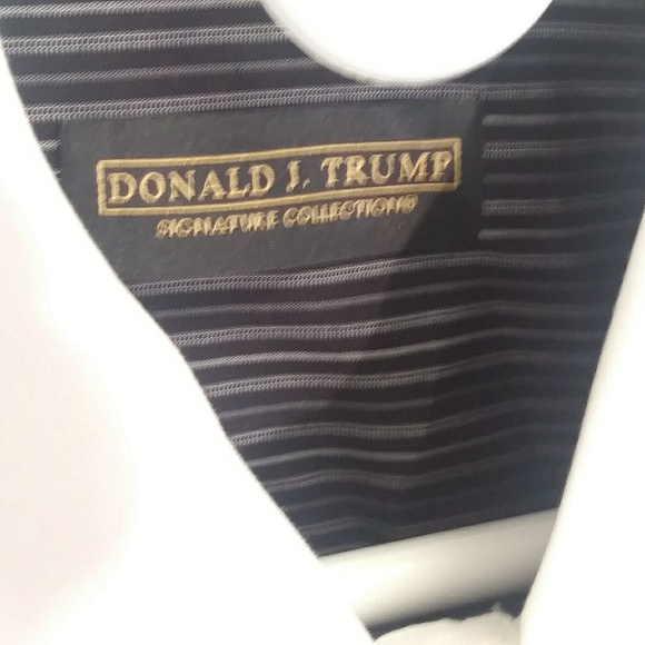 Donald Trump Pin Striped Shirt - Picture 3 of 3